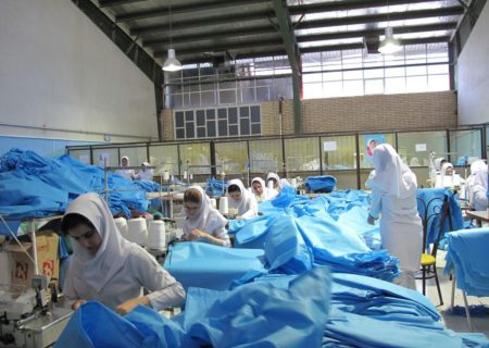 مدنی خبر داد: تولید ۶۰ هزار لباس ایزوله بیمارستانی با مشارکت بنیاد برکت