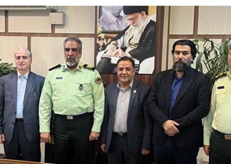 نشست مشترک رئیس و نواب رئیس اتاق اصناف تهران با فرماندهی انتظامی تهران بزرگ